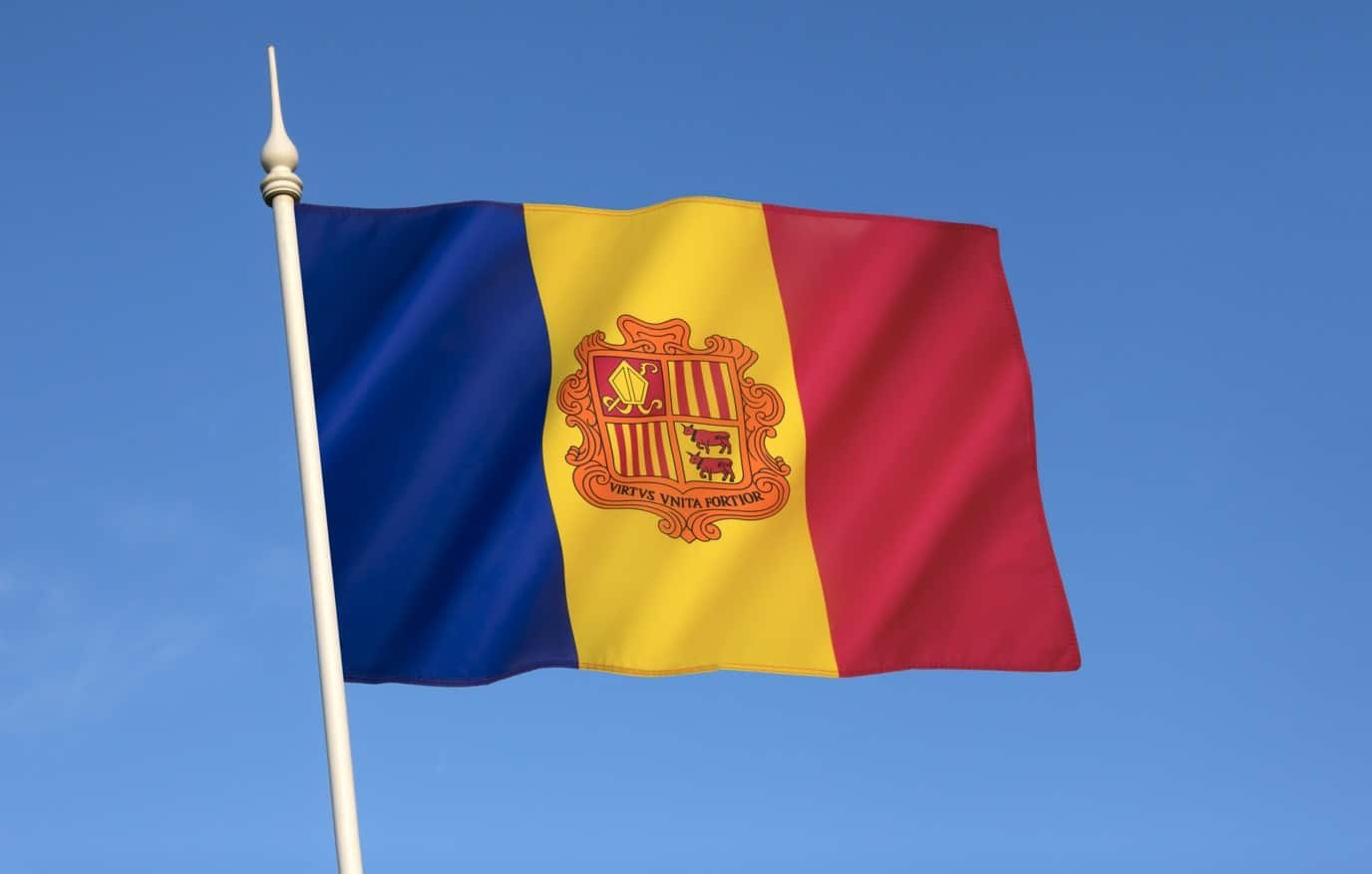 Andorra IS - Historia y significado de la bandera de Andorra